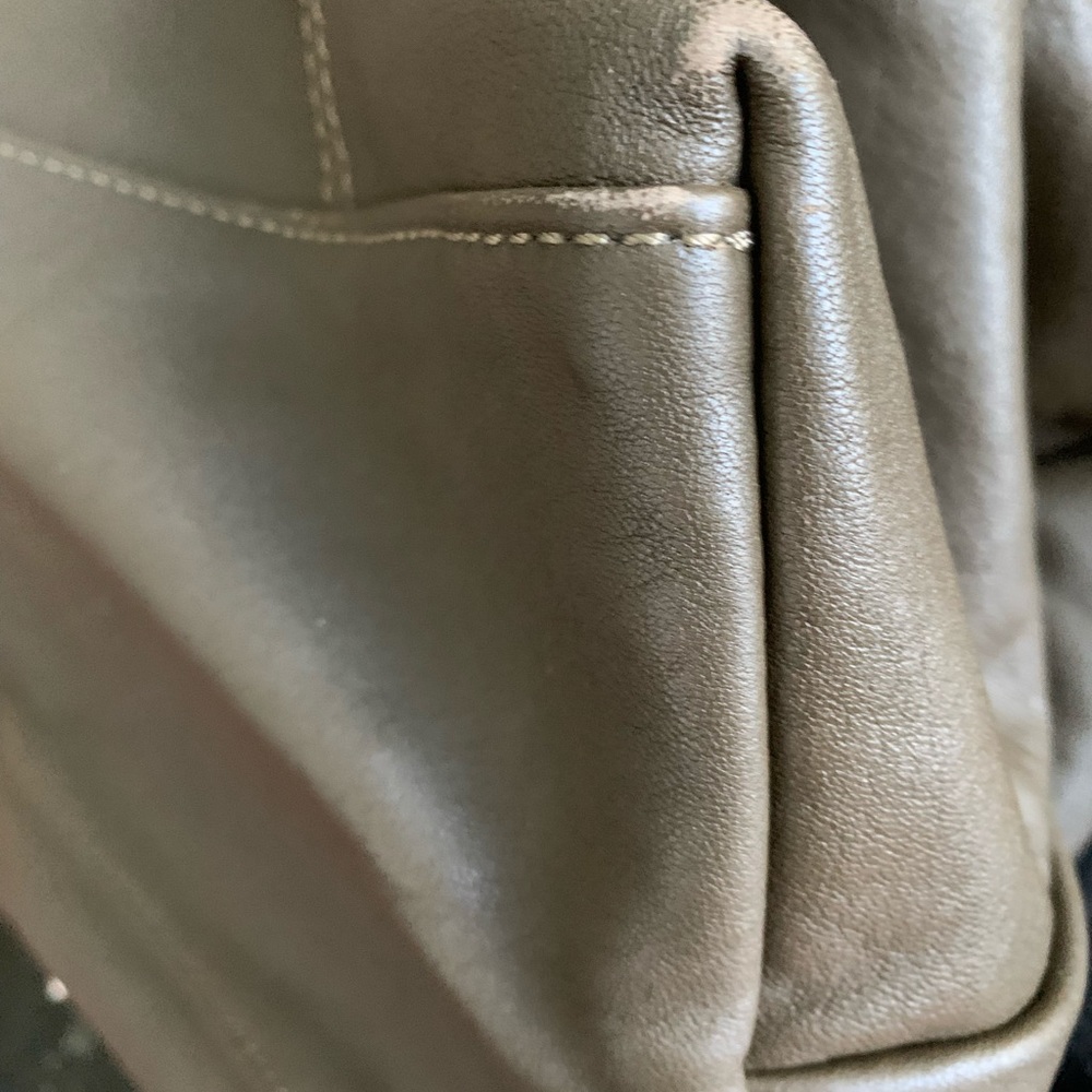 Longchamp bag - Picture 3 of 11
